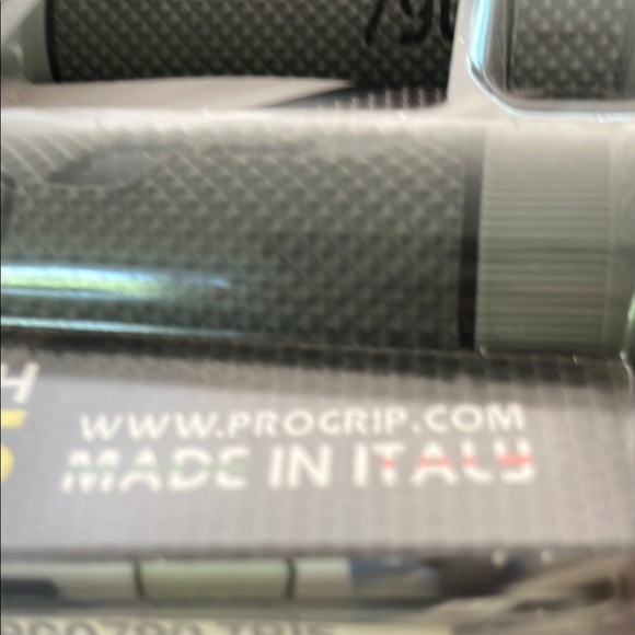 790 Triple Density MX Grips NEW - Picture 4 of 4